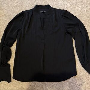 Banana Republic Women's Blouse in Black - Size XS